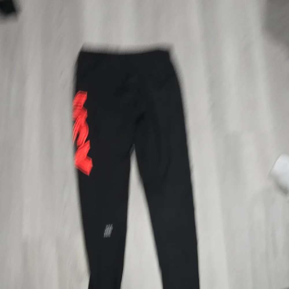 Victoria's secret sport Black Leggings with Bright Orange VSX Logo - Picture 6 of 7